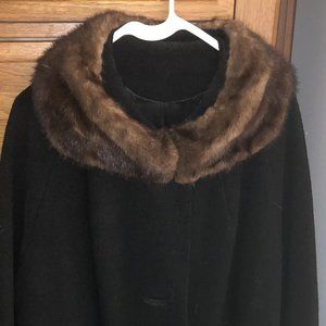VINTAGE 60'S BLACK  FULL LENGTH COAT W/MINK COLLAR